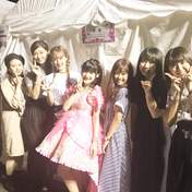 
Berryz Koubou,


Kumai Yurina,


Natsuyaki Miyabi,


Shimizu Saki,


Sudou Maasa,


Sugaya Risako,


Tokunaga Chinami,


Tsugunaga Momoko,

