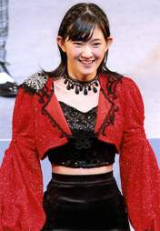 
Kawamura Ayano,

