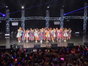 
ANGERME,


Arai Manami,


Funaki Musubu,


Furukawa Konatsu,


Kamikokuryou Moe,


Kasahara Momona,


Katsuta Rina,


Kawamura Ayano,


Mori Saki,


Murota Mizuki,


Nakanishi Kana,


Saho Akari,


Sasaki Rikako,


Satou Ayano,


Sekine Azusa,


Sengoku Minami,


Takeuchi Akari,


UpFront Girls,


Wada Ayaka,

