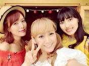 
Furukawa Konatsu,


Saho Akari,


Sekine Azusa,

