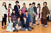 
ANGERME,


Funaki Musubu,


Kamikokuryou Moe,


Kasahara Momona,


Katsuta Rina,


Kawamura Ayano,


Murota Mizuki,


Nakajima Saki,


Nakanishi Kana,


Sasaki Rikako,


Sudou Maasa,


Takase Kurumi,


Takeuchi Akari,


Wada Ayaka,

