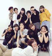 
ANGERME,


Funaki Musubu,


Kamikokuryou Moe,


Kasahara Momona,


Katsuta Rina,


Kawamura Ayano,


Murota Mizuki,


Nakanishi Kana,


Natsuyaki Miyabi,


Sasaki Rikako,


Takeuchi Akari,


Wada Ayaka,

