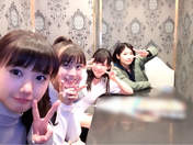 
Kaga Kaede,


Makino Maria,


Nonaka Miki,


Yokoyama Reina,

