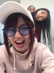 
blog,


Nakanishi Kana,


Takeuchi Akari,


Wada Ayaka,

