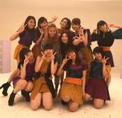 
ANGERME,


Funaki Musubu,


Kamikokuryou Moe,


Kasahara Momona,


Katsuta Rina,


Kawamura Ayano,


Murota Mizuki,


Nakanishi Kana,


Sasaki Rikako,


Takeuchi Akari,


Wada Ayaka,

