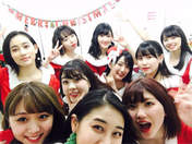 
ANGERME,


Funaki Musubu,


Kamikokuryou Moe,


Kasahara Momona,


Katsuta Rina,


Kawamura Ayano,


Murota Mizuki,


Nakanishi Kana,


Sasaki Rikako,


Takeuchi Akari,


Wada Ayaka,

