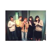 
Hashimoto Aina,


Nakajima Saki,


Nonaka Miki,


Ogata Haruna,


Okada Robin Shouko,

