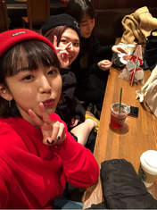 
blog,


Katsuta Rina,


Nakanishi Kana,


Takeuchi Akari,

