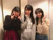 
blog,


Kamikokuryou Moe,


Kasahara Momona,


Michishige Sayumi,

