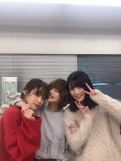 
Michishige Sayumi,


Niigaki Risa,


Takahashi Ai,

