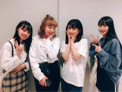 
Kamikokuryou Moe,


Kasahara Momona,


Katsuta Rina,


Michishige Sayumi,

