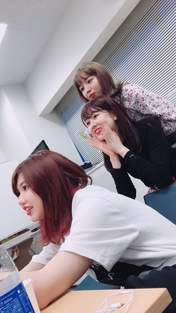 
Katsuta Rina,


Nakanishi Kana,


Takeuchi Akari,

