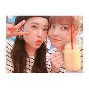 
Nakajima Saki,


Yajima Maimi,

