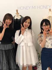 
Iikubo Haruna,


Miyazaki Yuka,


Morito Chisaki,

