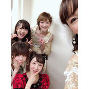 
Kago Ai,


Suzuki Airi,


Tanaka Reina,


Yasuda Kei,


Yoshizawa Hitomi,

