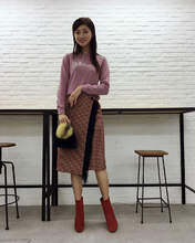 
Kumai Yurina,

