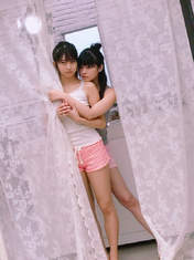 
Hamaura Ayano,


Makino Maria,

