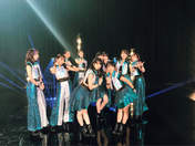 
ANGERME,


Funaki Musubu,


Kamikokuryou Moe,


Kasahara Momona,


Katsuta Rina,


Kawamura Ayano,


Murota Mizuki,


Nakanishi Kana,


Sasaki Rikako,


Takeuchi Akari,


Wada Ayaka,

