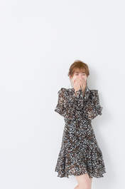 
Ikuta Erina,

