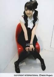 
Michishige Sayumi,

