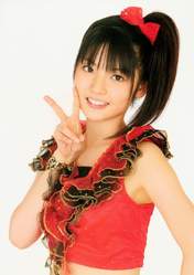 
Michishige Sayumi,

