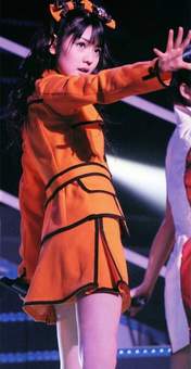 
Michishige Sayumi,

