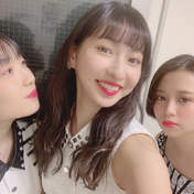 
Takagi Sayuki,


Uemura Akari,


Yanagawa Nanami,

