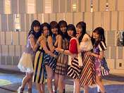 
Danbara Ruru,


Inaba Manaka,


Juice=Juice,


Kanazawa Tomoko,


Miyamoto Karin,


Miyazaki Yuka,


Takagi Sayuki,


Uemura Akari,


