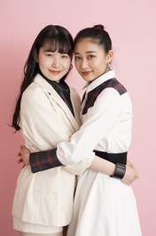 
Kasahara Momona,


Wada Ayaka,

