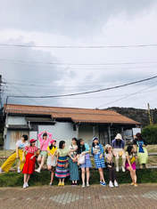 
ANGERME,


Funaki Musubu,


Ise Reira,


Kamikokuryou Moe,


Kasahara Momona,


Katsuta Rina,


Kawamura Ayano,


Murota Mizuki,


Nakanishi Kana,


Oota Haruka,


Sasaki Rikako,


Takeuchi Akari,


Wada Ayaka,

