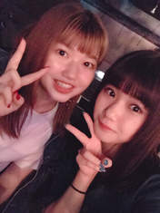 
Takeuchi Akari,


Yokoyama Reina,

