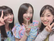 
Hamaura Ayano,


Matsunaga Riai,


Wada Sakurako,

