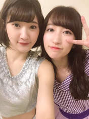 
Kawamura Ayano,


Yamaki Risa,

