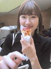 
Kawamura Ayano,

