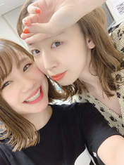 
Ishida Ayumi,


Katsuta Rina,

