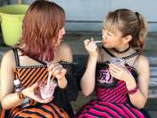 
Furukawa Konatsu,


Sekine Azusa,

