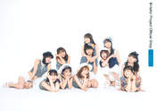 
ANGERME,


Funaki Musubu,


Ise Reira,


Kamikokuryou Moe,


Kasahara Momona,


Katsuta Rina,


Kawamura Ayano,


Murota Mizuki,


Nakanishi Kana,


Oota Haruka,


Sasaki Rikako,


Takeuchi Akari,

