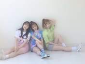 
Fukumura Mizuki,


Ikuta Erina,


Ishida Ayumi,

