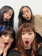 
Kamikokuryou Moe,


Kasahara Momona,


Murota Mizuki,


Takeuchi Akari,

