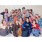 
Fukumura Mizuki,


Haga Akane,


Ikuta Erina,


Ishida Ayumi,


Kaga Kaede,


Kitagawa Rio,


Makino Maria,


Morito Chisaki,


Morning Musume,


Nonaka Miki,


Oda Sakura,


Okamura Homare,


Sato Masaki,


Yaguchi Mari,


Yamazaki Mei,


Yokoyama Reina,

