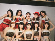 
ANGERME,


Funaki Musubu,


Hashisako Rin,


Ise Reira,


Kamikokuryou Moe,


Kasahara Momona,


Kawamura Ayano,


Murota Mizuki,


Oota Haruka,


Sasaki Rikako,


Takeuchi Akari,

