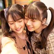 
Makino Maria,


Michishige Sayumi,

