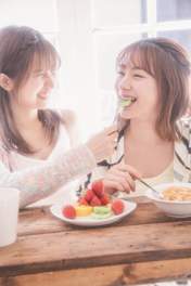 
Ishida Ayumi,


Sato Masaki,

