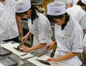 
Inoue Rei,


Nomura Minami,

