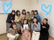 
Akiyama Mao,


Asakura Kiki,


Kishimoto Yumeno,


Murota Mizuki,


Niinuma Kisora,


Ogata Risa,


Ono Mizuho,


Onoda Saori,


Tanimoto Ami,


Tsubaki Factory,


Yamagishi Riko,

