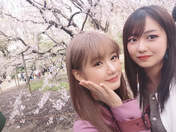 
Nonaka Miki,


Yokoyama Reina,

