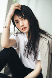 
Michishige Sayumi,

