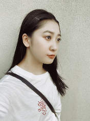 
Akiyama Mao,

