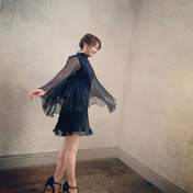 
Ishida Ayumi,

