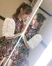 
Ikuta Erina,

